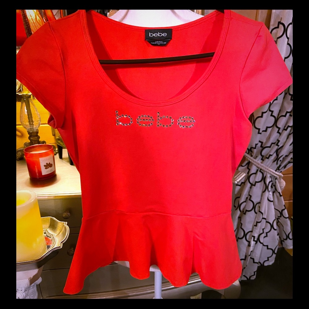 Scoop neck top